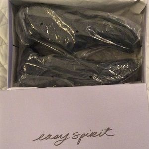 Easy Spirit women’s Casual shoes